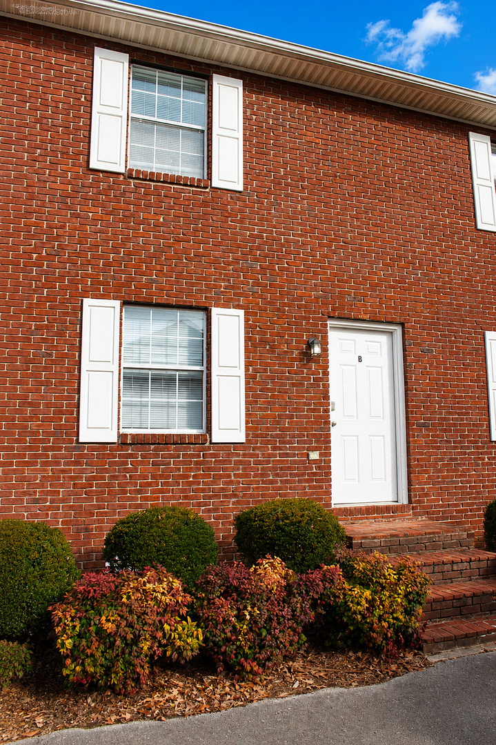 Cookeville Apartment: 1219 Byrne Ave
