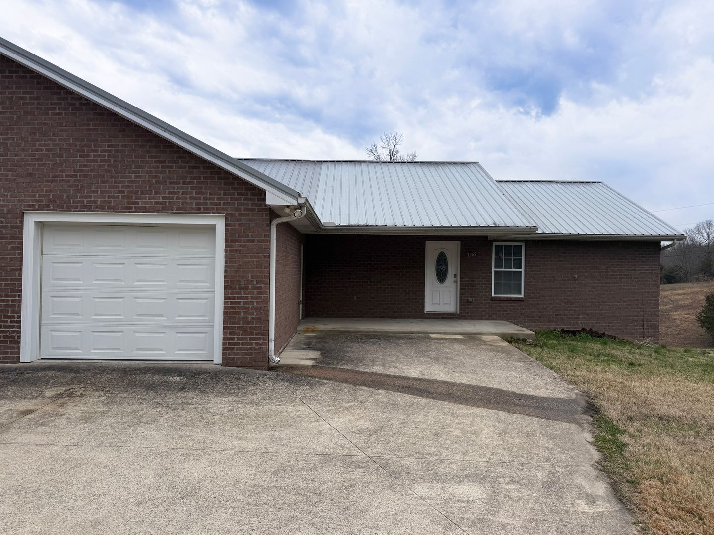 Cookeville Apartment: 1465 Paran Rd