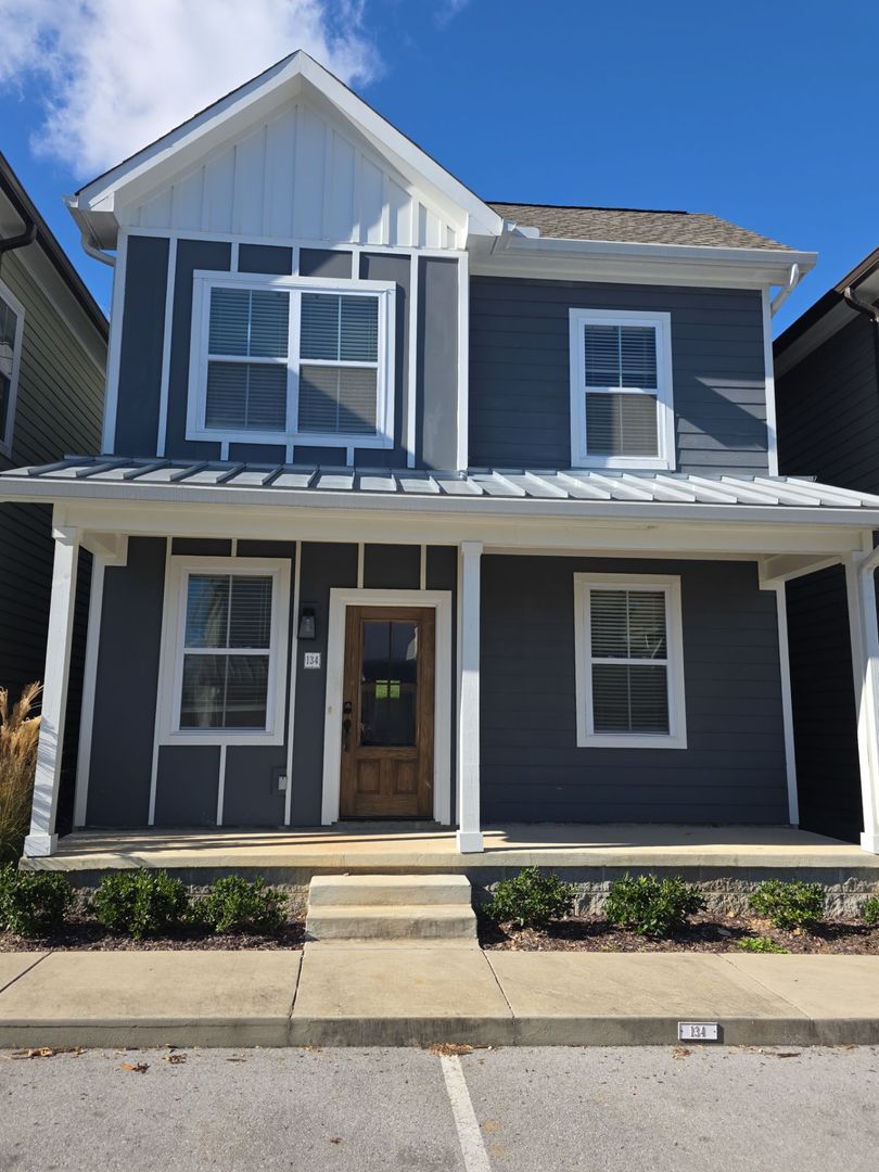 Cookeville House: 134 Allison Way