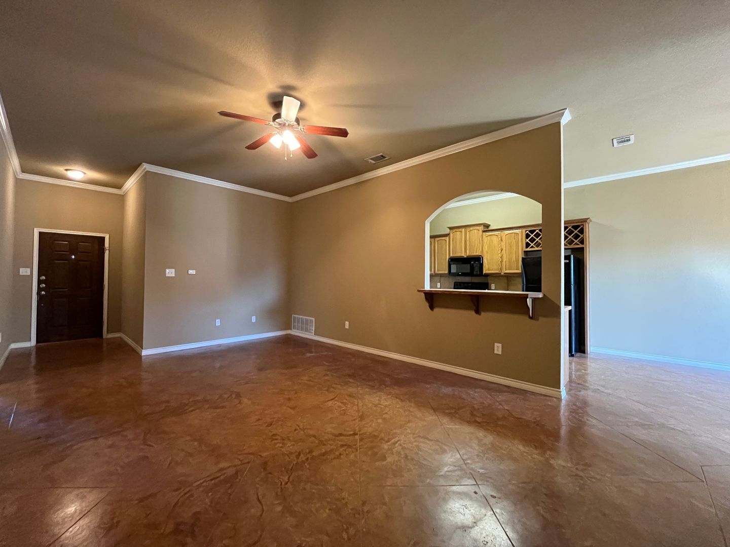 Robinson Apartment: 3140 Breton