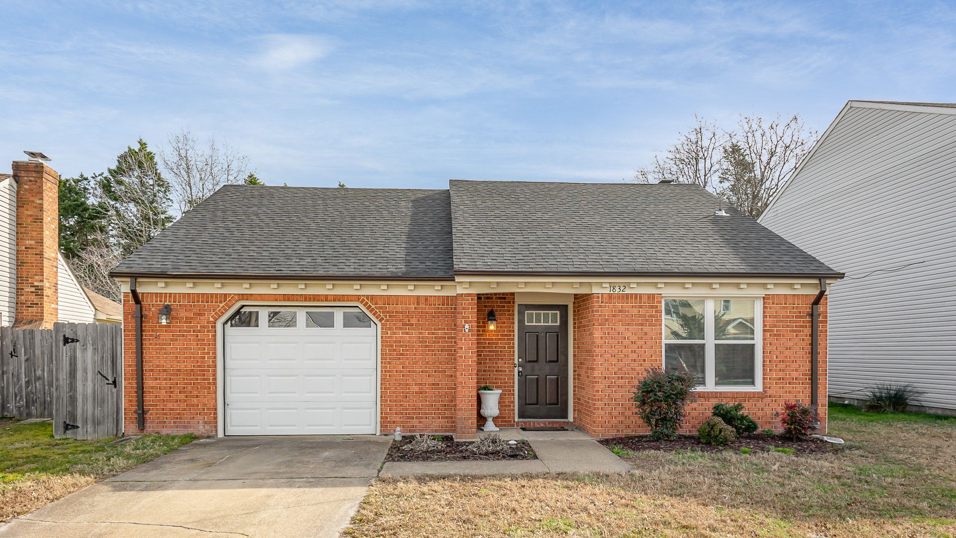 Virginia Beach House: 1832 Haviland Drive