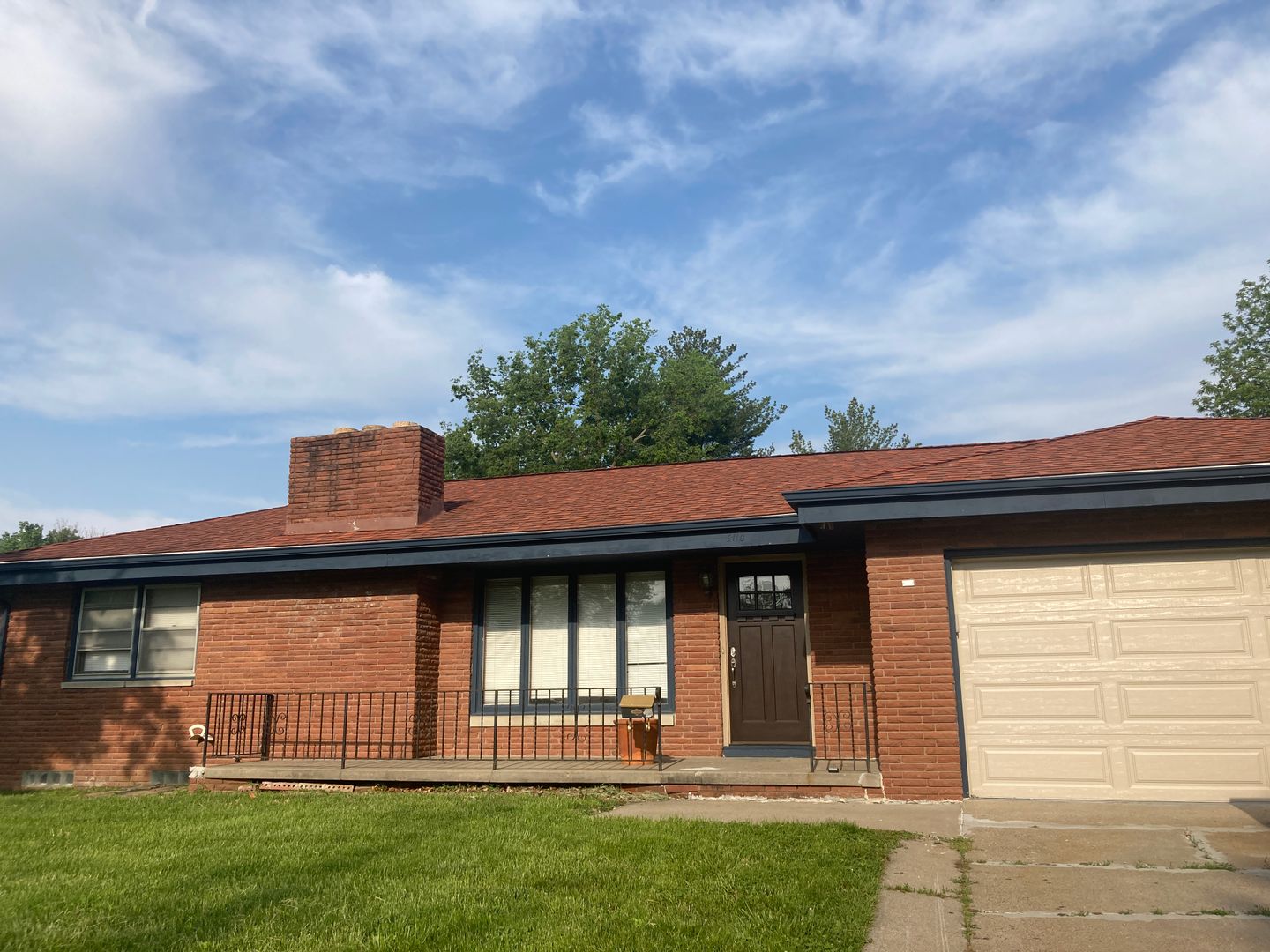 Des Moines House: 5110 SW 18th St