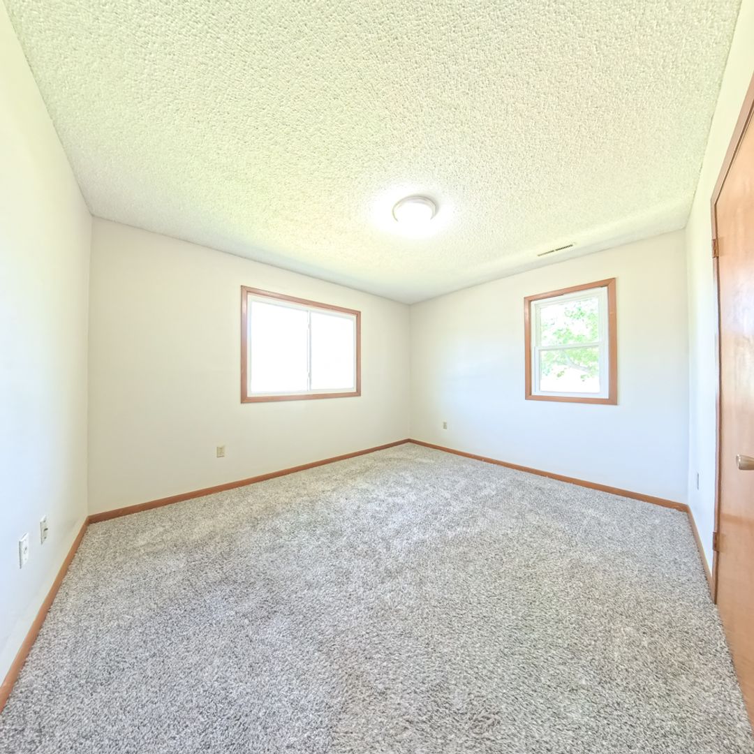 Knoxville Apartment: 1105 N Depot St