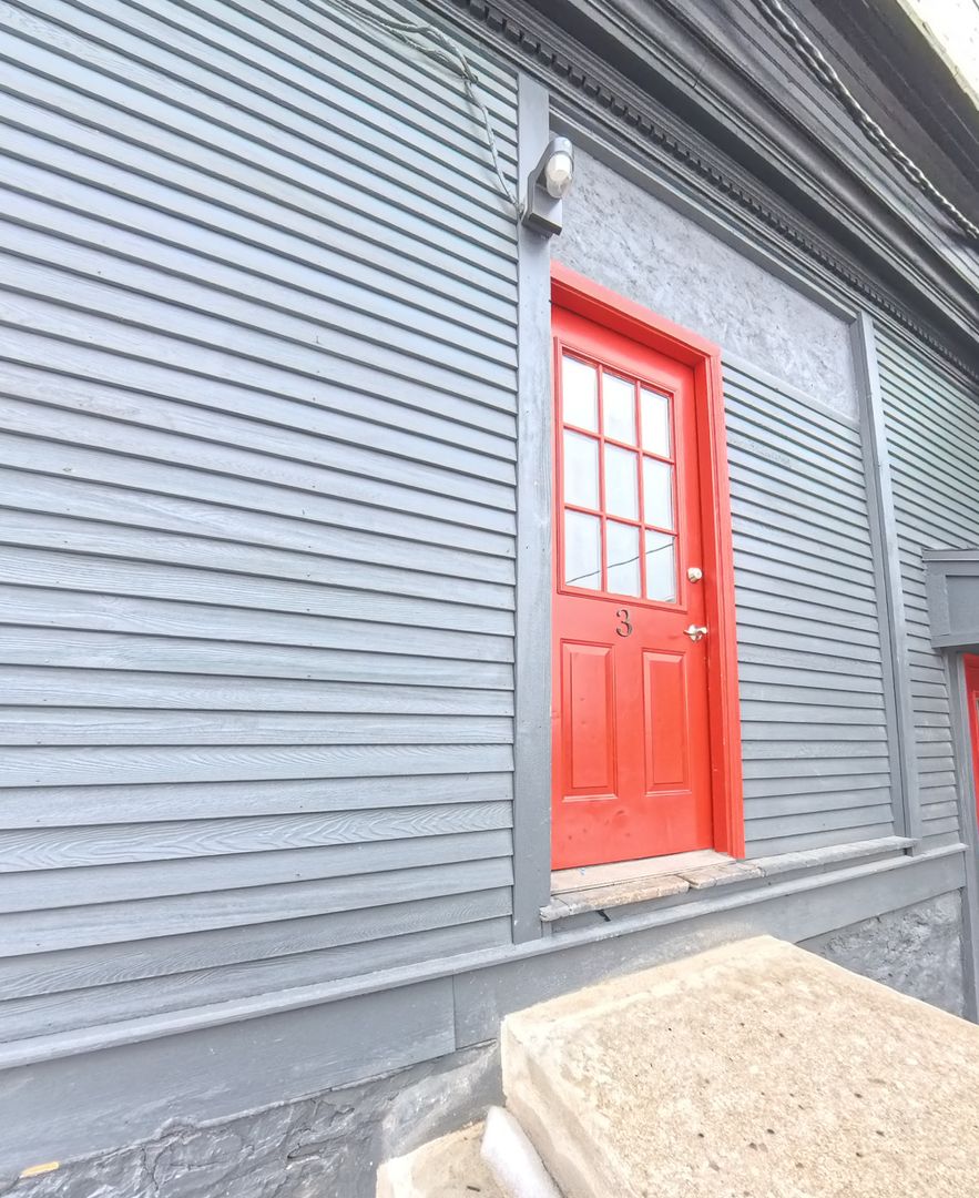 Marshalltown Apartment: 511 W State St