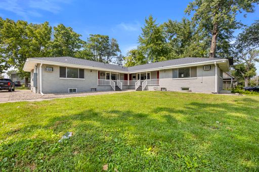 1 Bedroom Apartment Fully Remodeled