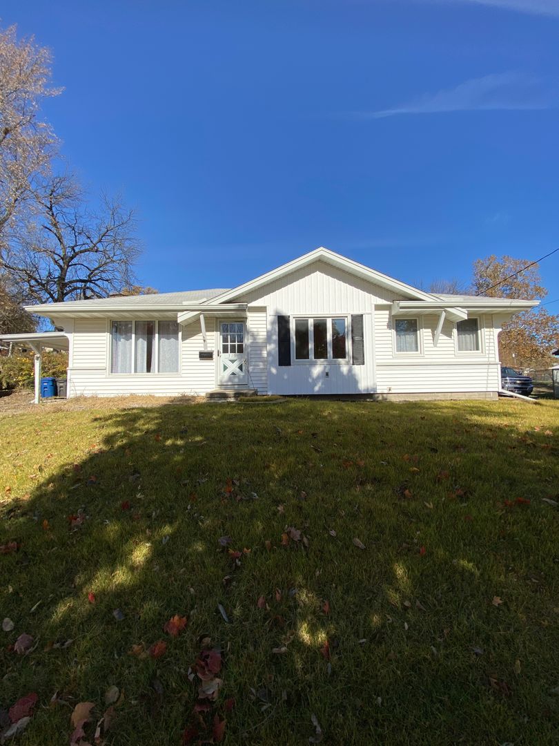 Des Moines House: 315 Miller Ave