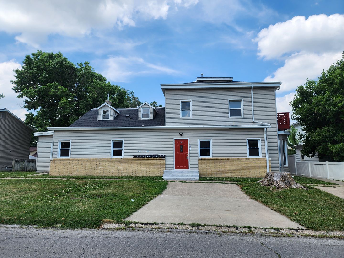 Knoxville Apartment: 613 E Robinson St