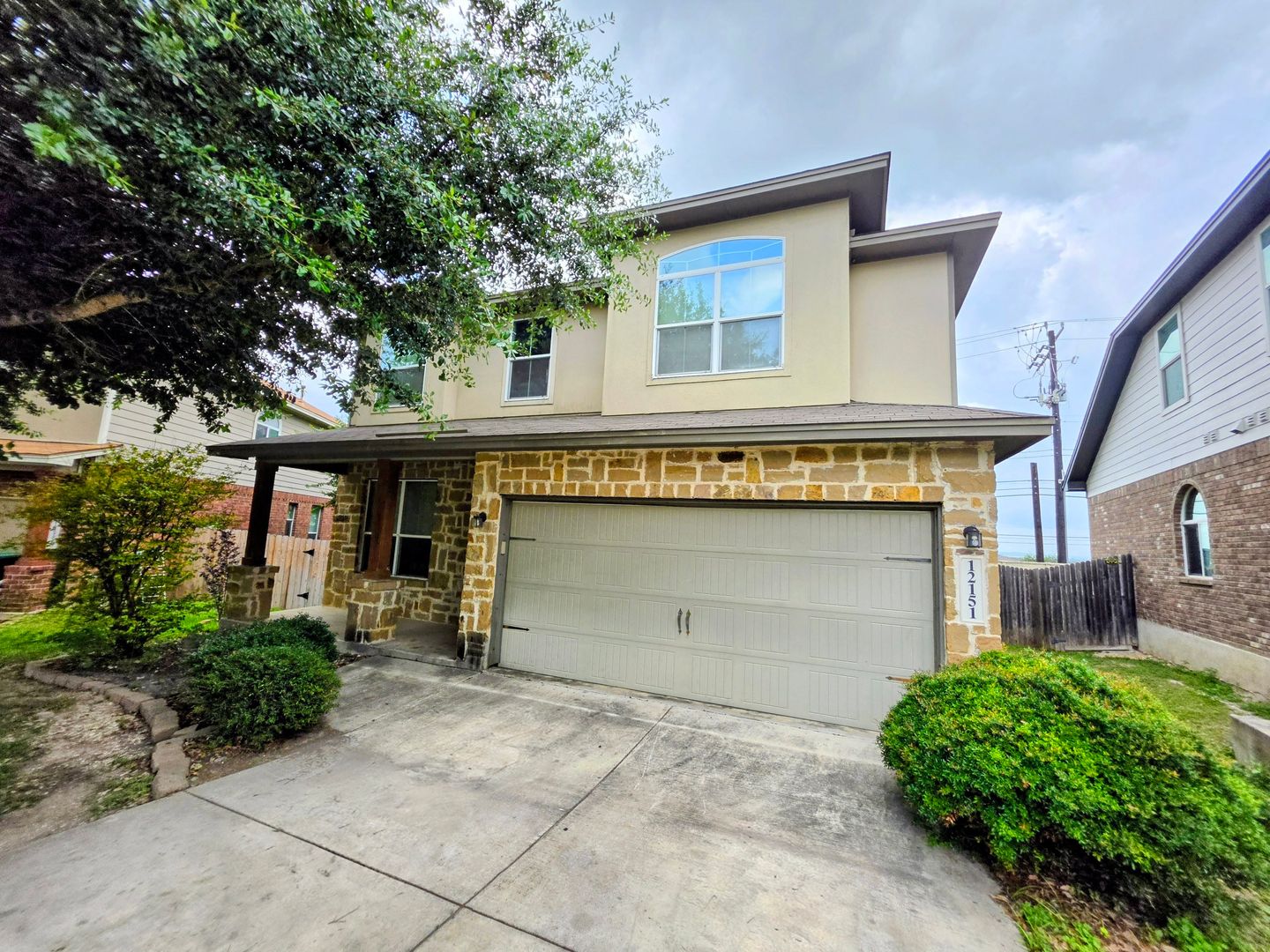 San Antonio House: 12151 Sugarberry Way