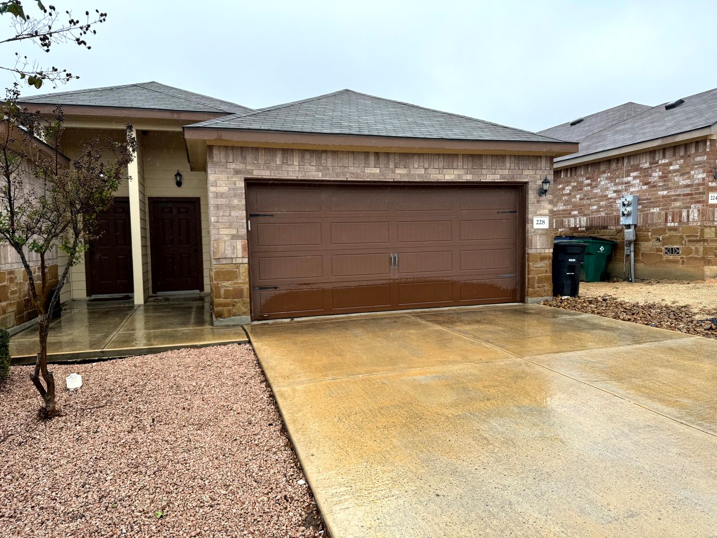New Braunfels House: 228 Ragsdale Way