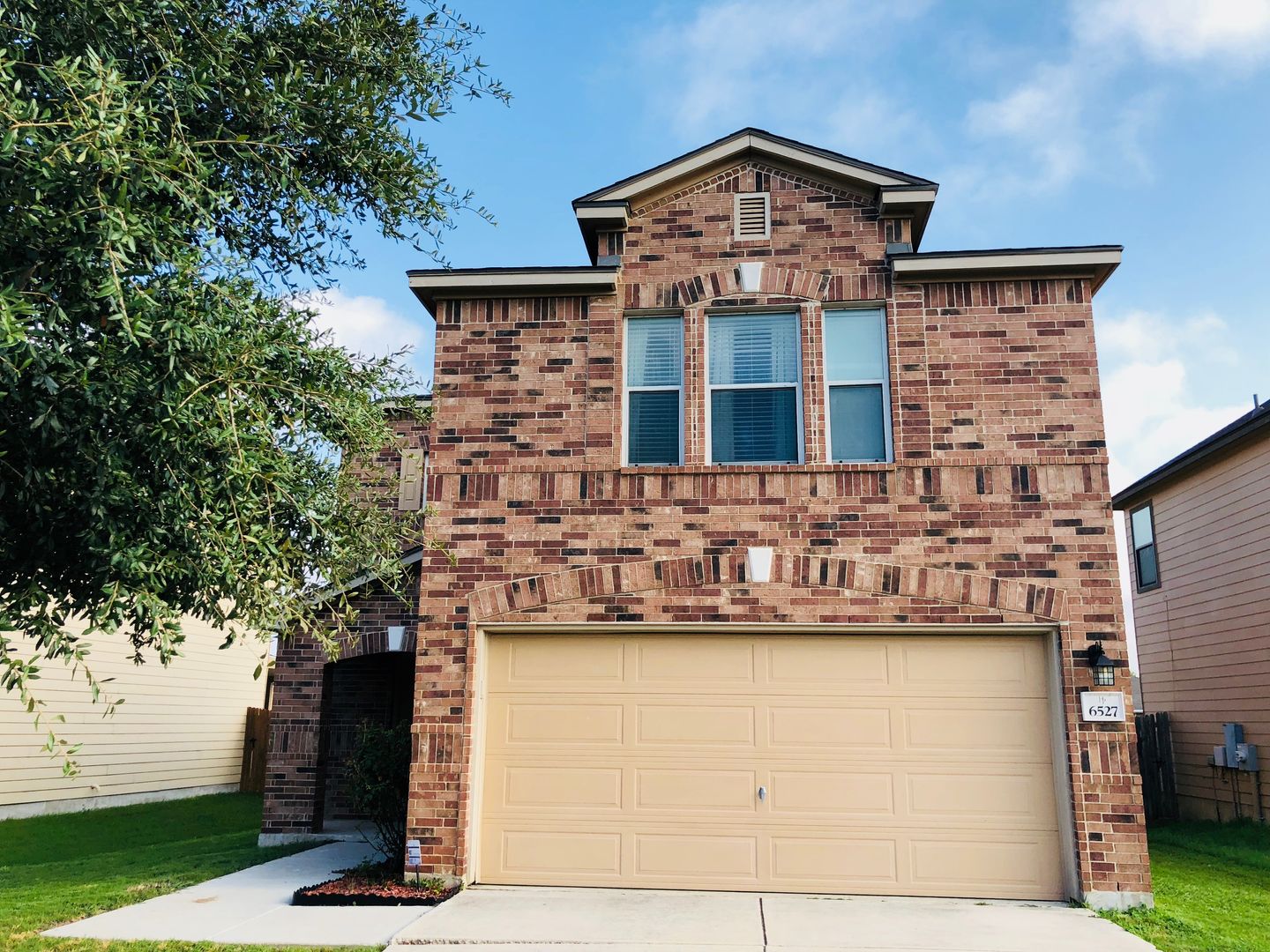 Converse House: 6527 San Miguel Way