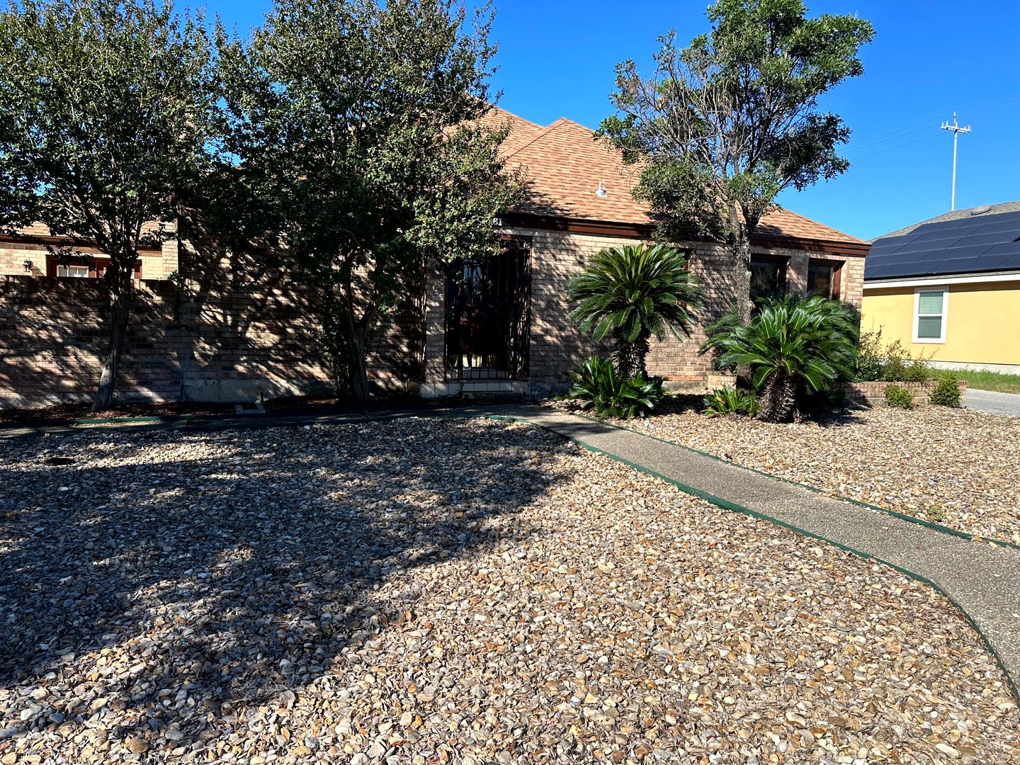 San Antonio House: 6461 Firestone Parkway