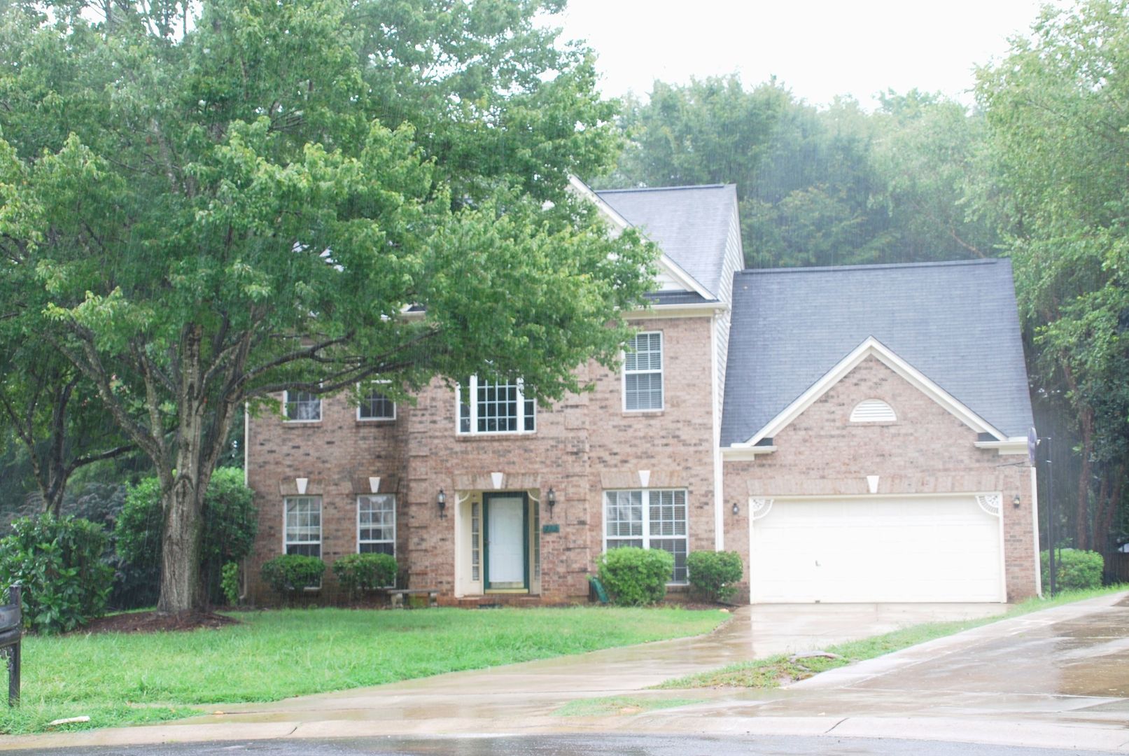 Matthews House: 733 Meadow Lake Dr