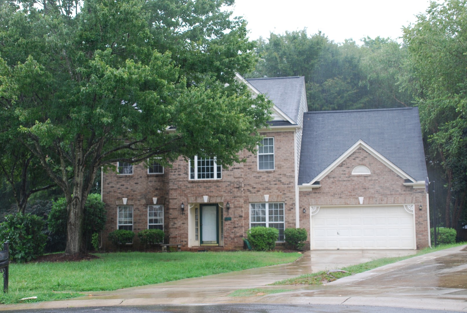 Matthews House: 733 Meadow Lake Dr