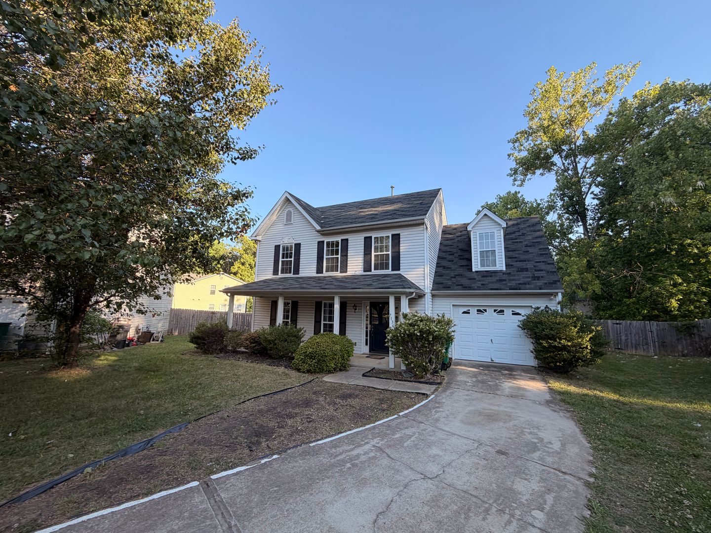 Charlotte House: 7136 Roaming Path Ct