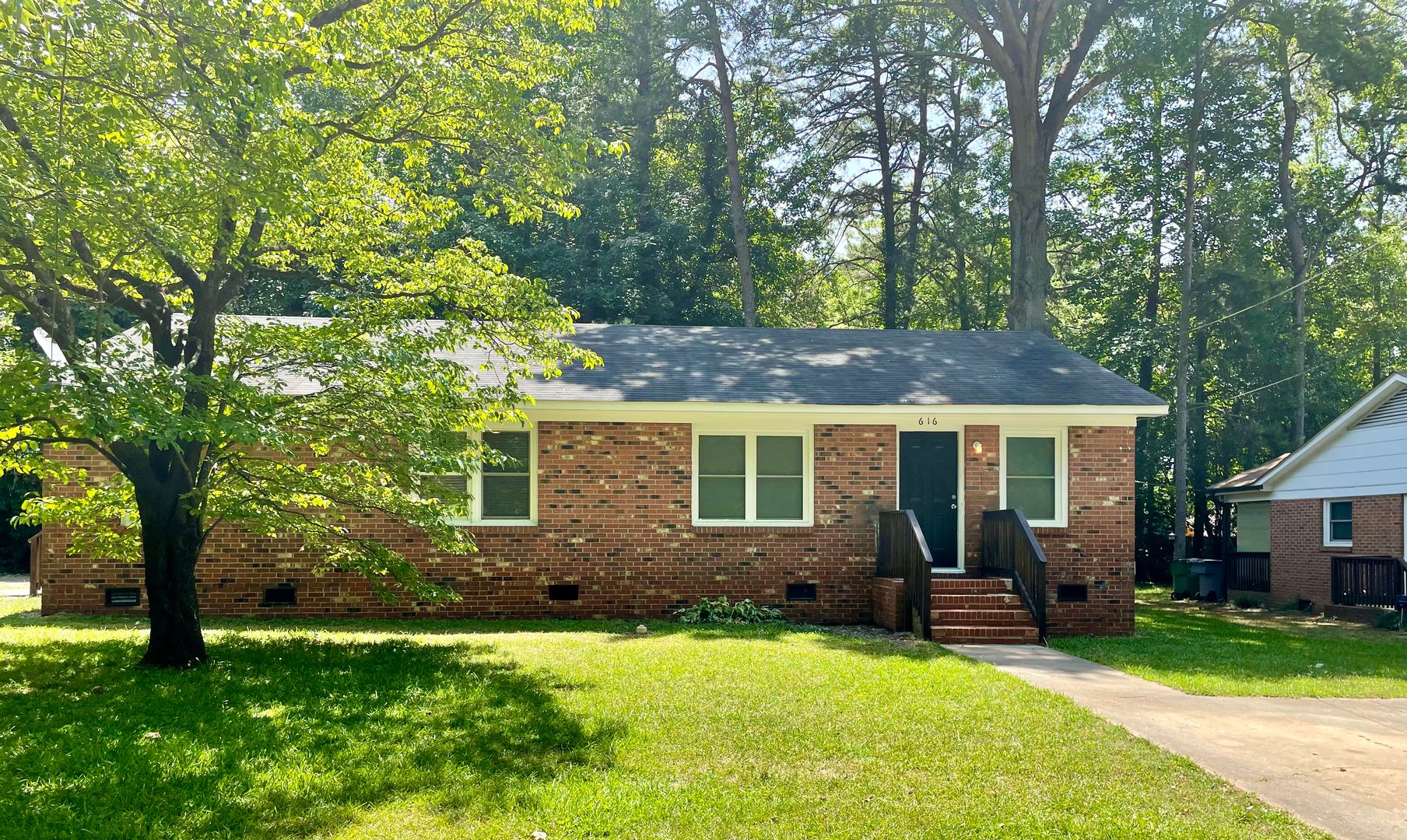 Charlotte House: 616 Ligustrum St.