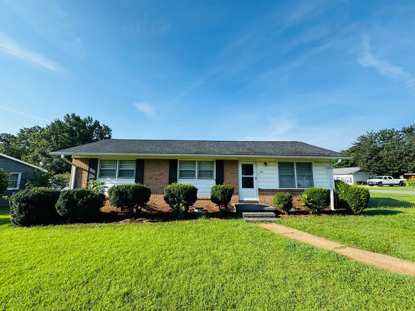 Concord House: 799 Sunderland Rd