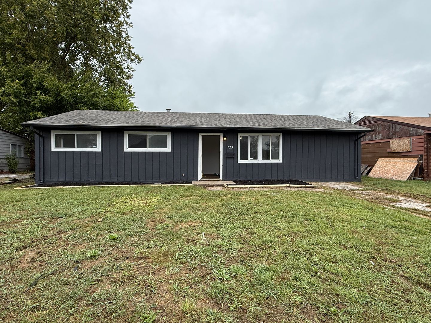 Cahokia House: 325 Rieber