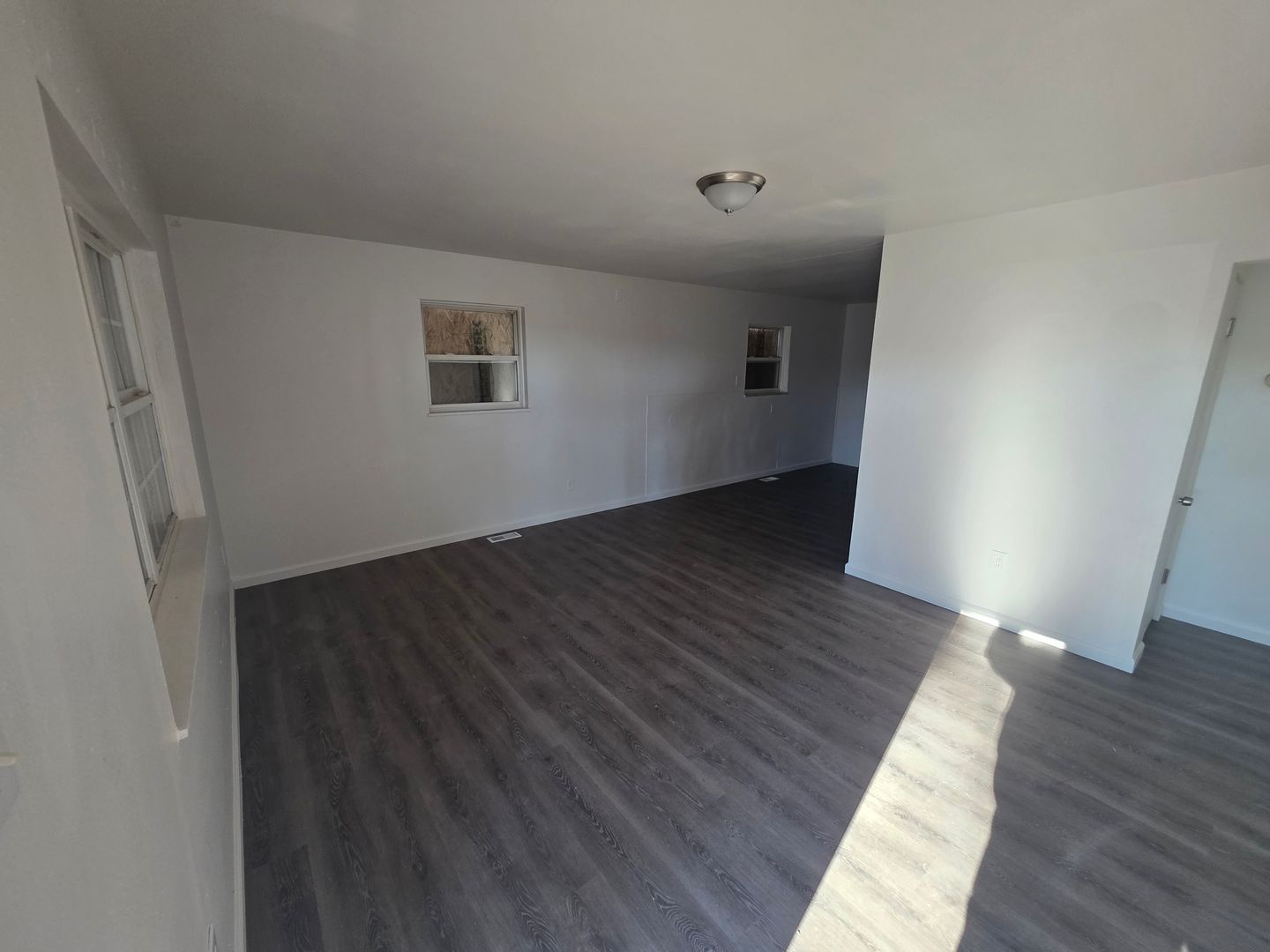 Cahokia House: 1421 Richard Dr