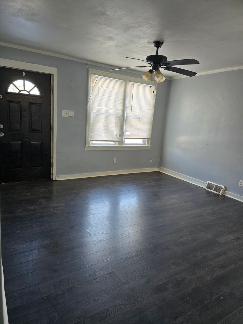 Granite City House: 2650 East 24th St