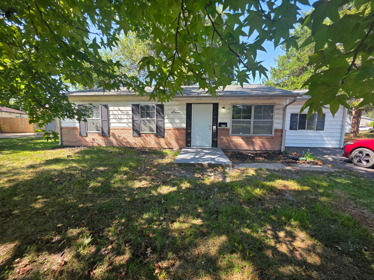 Cahokia House: 870 Saint Cletus Dr