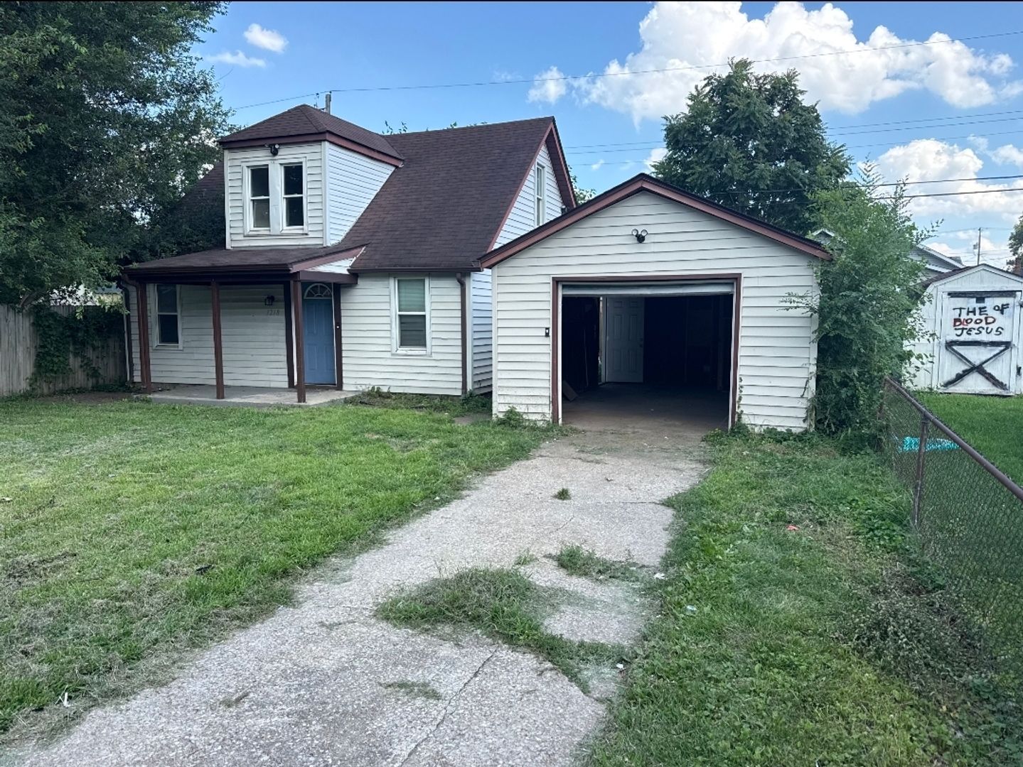 Granite City House: 1218 Granite Ave