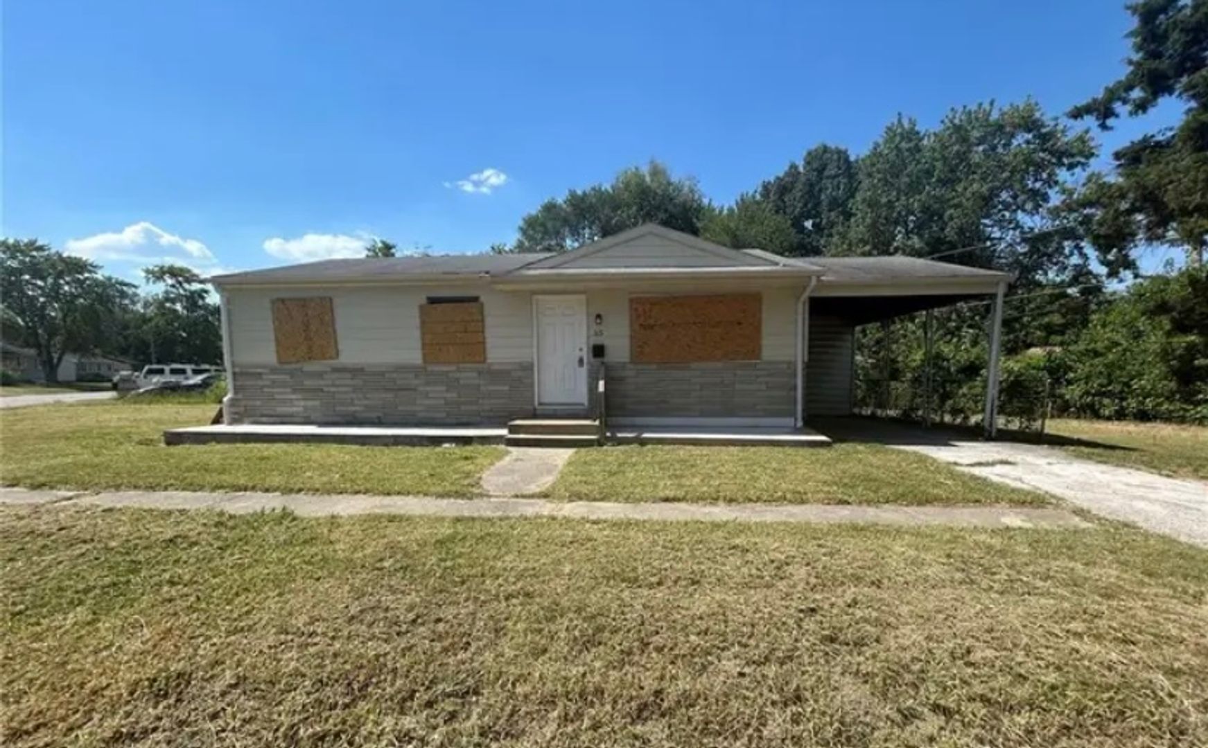 Cahokia House: 35 School