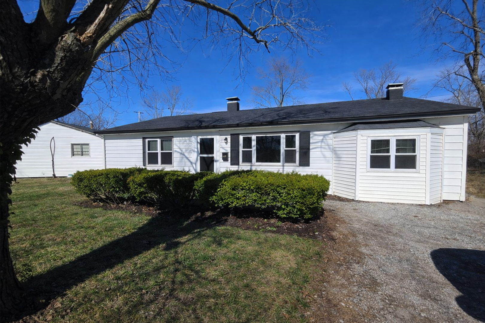 Cahokia House: 13 St Ambrose