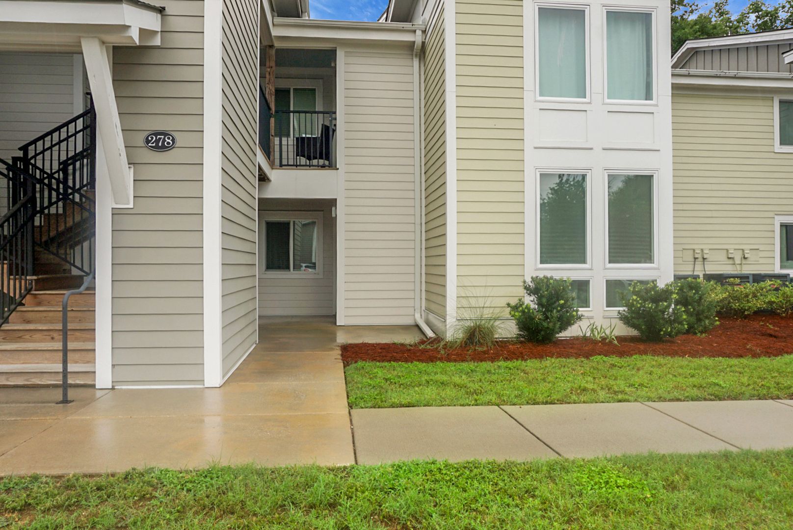 Mt Pleasant House: 278 Alexandra Dr, Unit 2