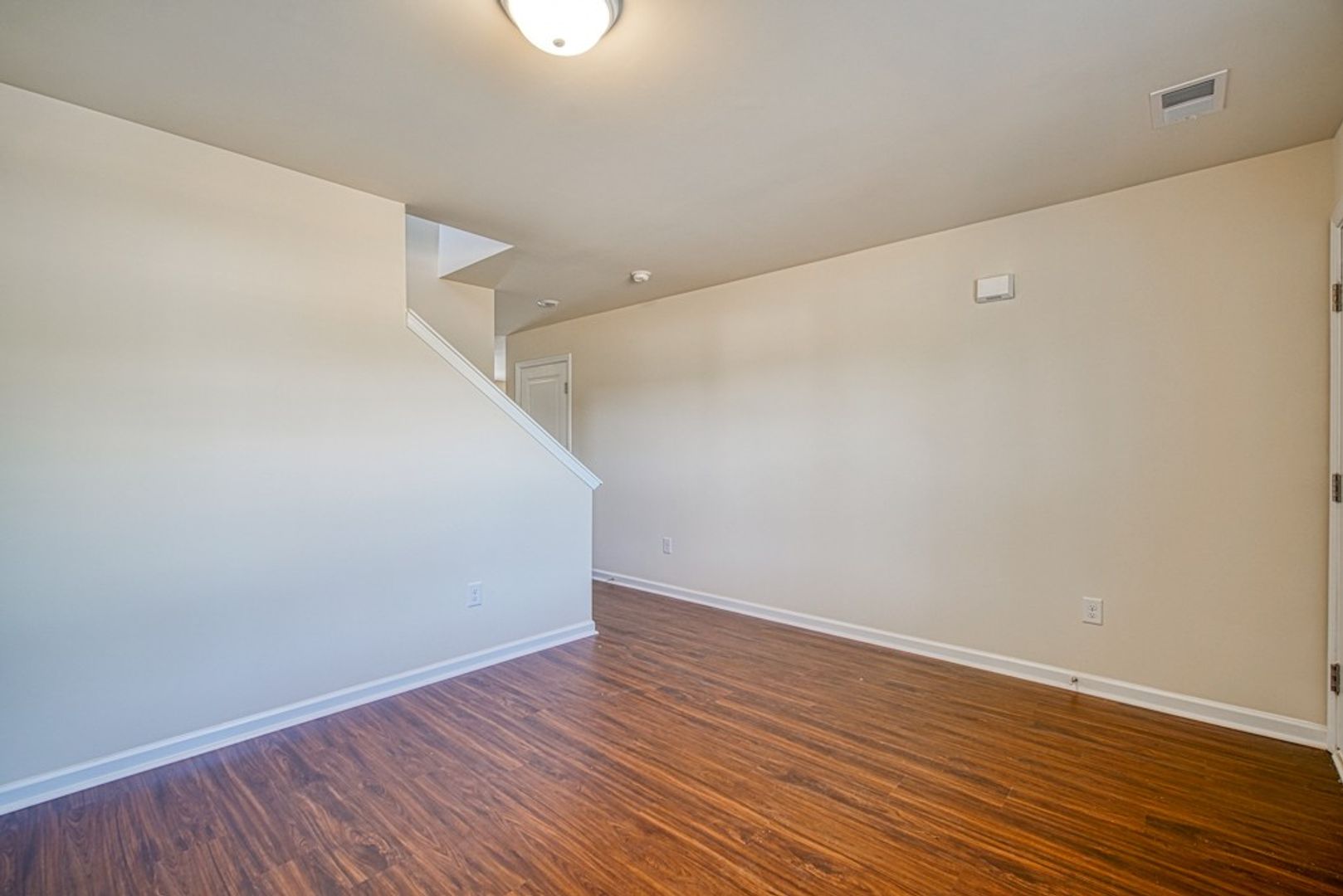 580 Millsgate Circle 6 of 12