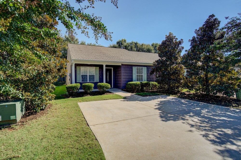 Boiling Springs House: 705 W Sago Ct