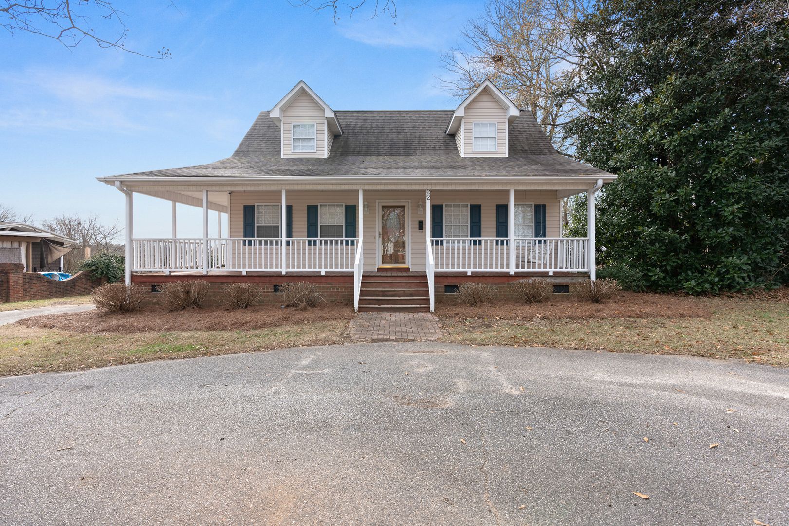 Inman House: 22 Gosnell Ave