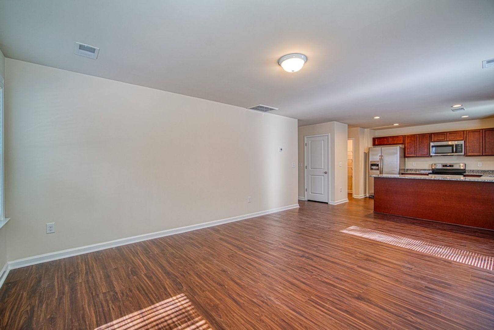 580 Millsgate Circle 10 of 12