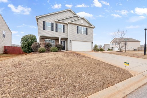 4 bedroom, 2.5 bathroom home located in Piedmont, SC