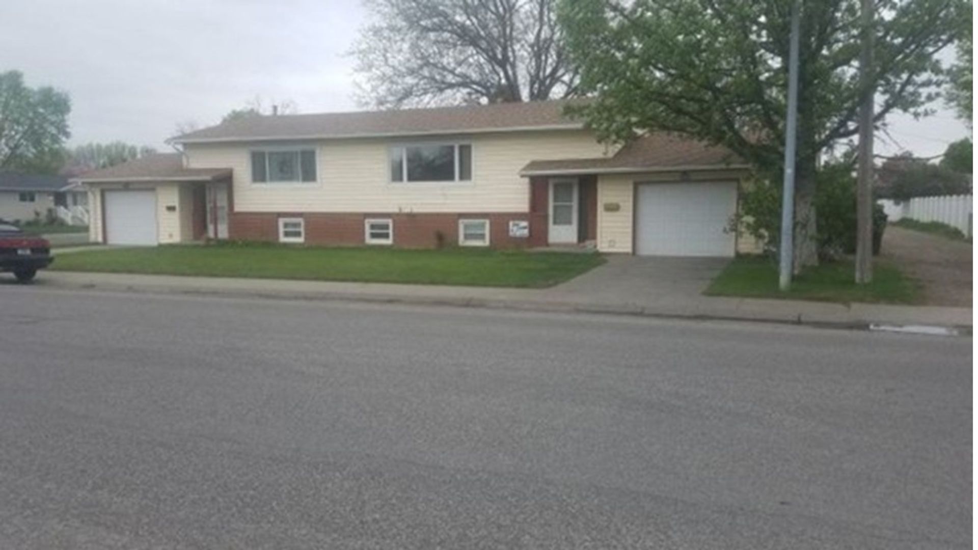 BILLINGS Apartment: 1904 SAINT JOHNS AVE - 1904