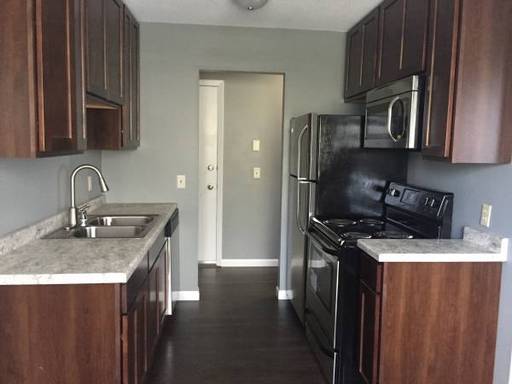 Move-In Special – Get Your 2nd & 3rd Months’ Rent FREE with a 14-Month Lease! – photo 1