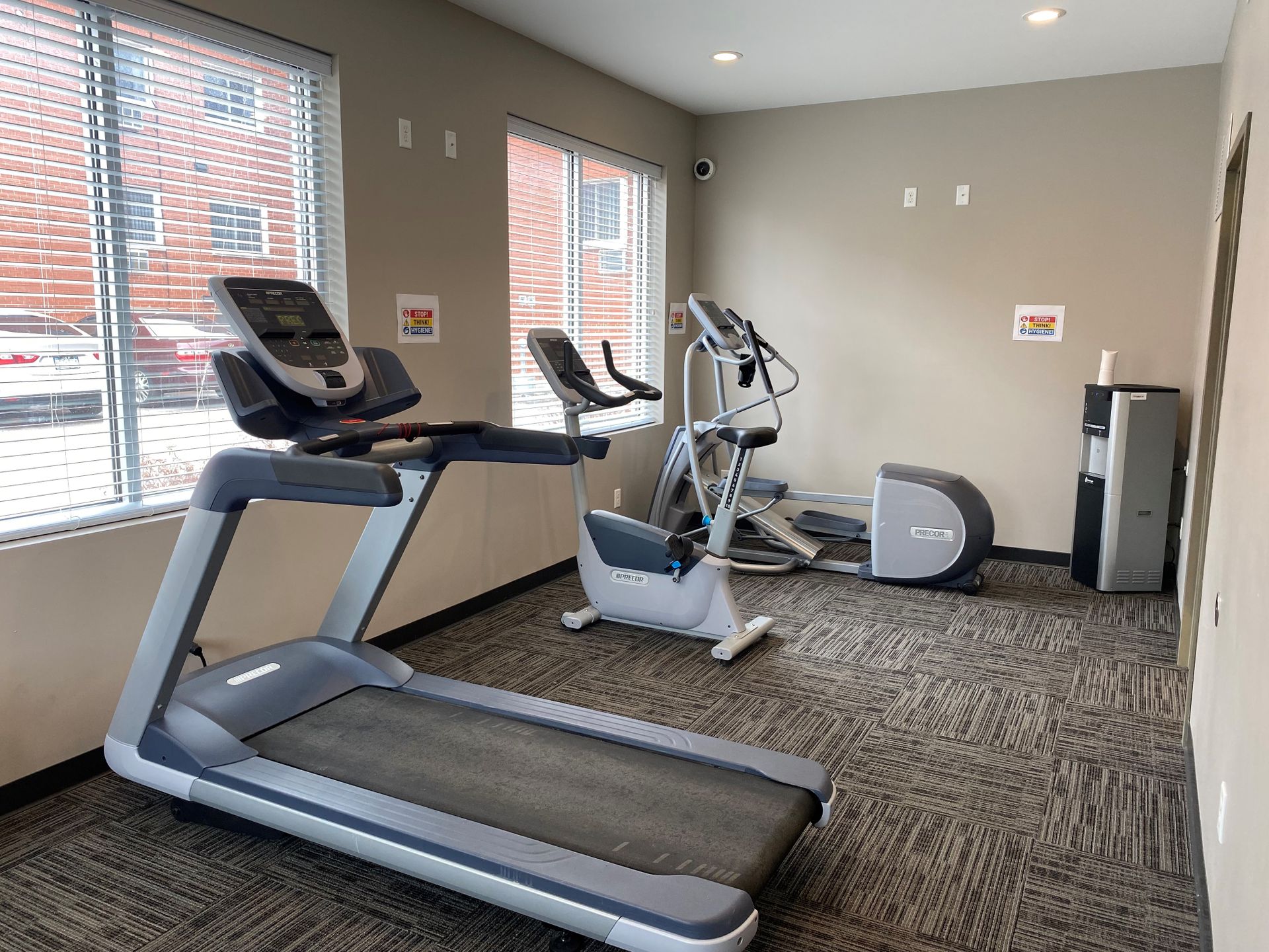 Minneapolis Apartment: 2107 21st Ave South