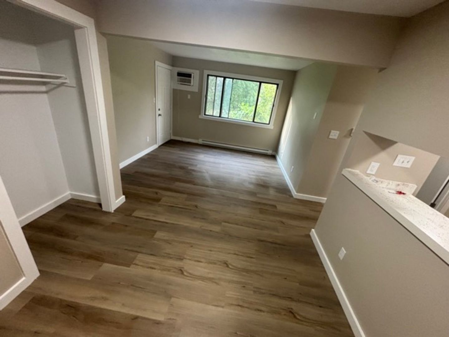 Carroll Apartment: 604 E 18th St