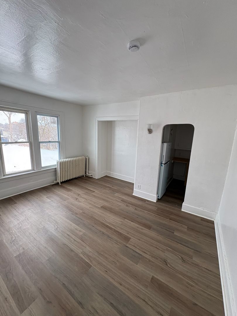 Sioux City Apartment: 812-814 14th St