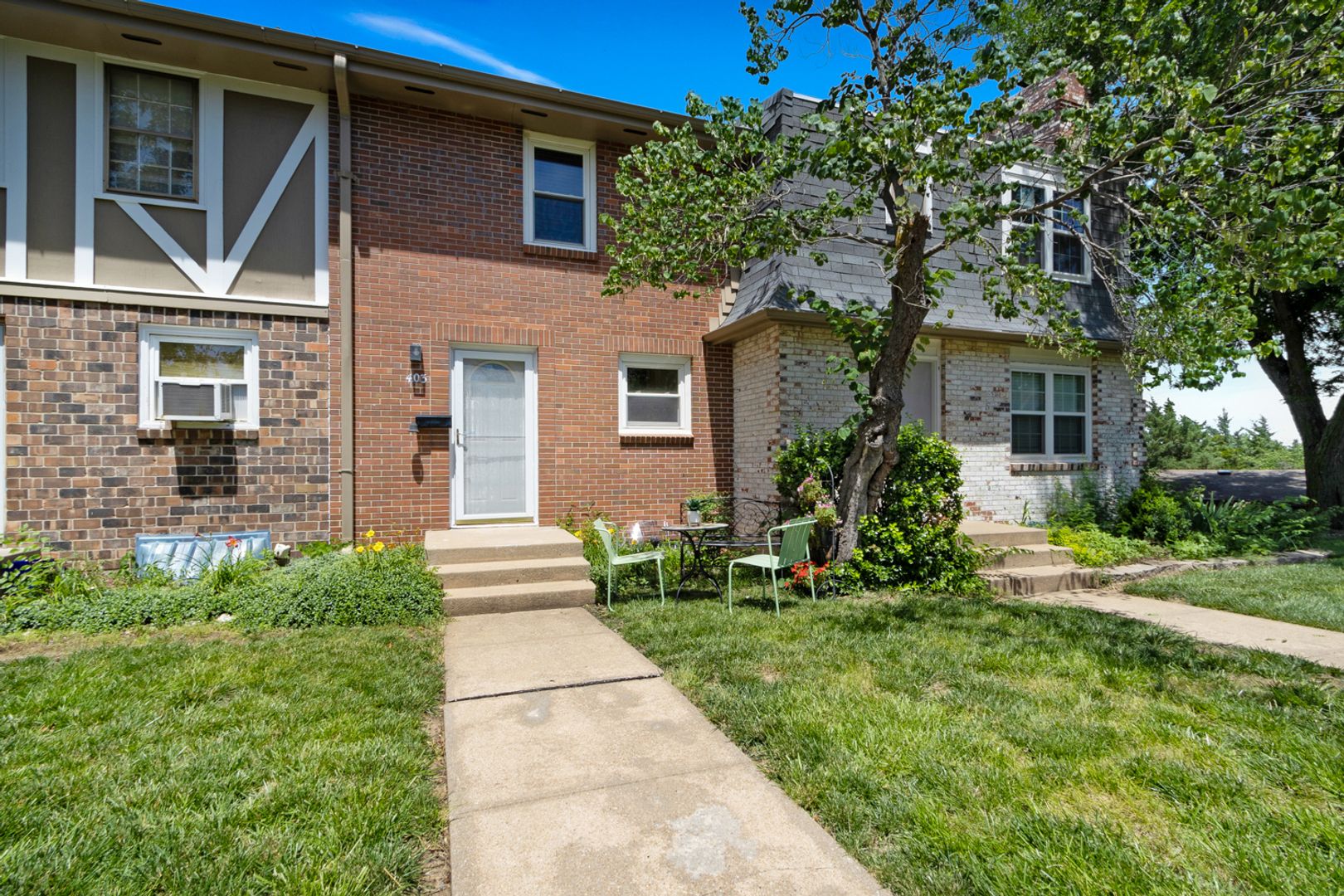 403 Research Dr 1 of 12