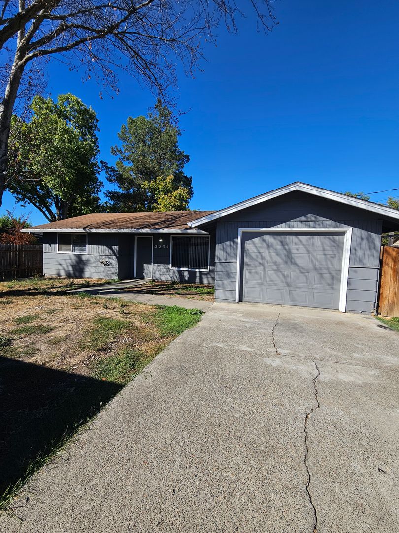 Private house, in great location!