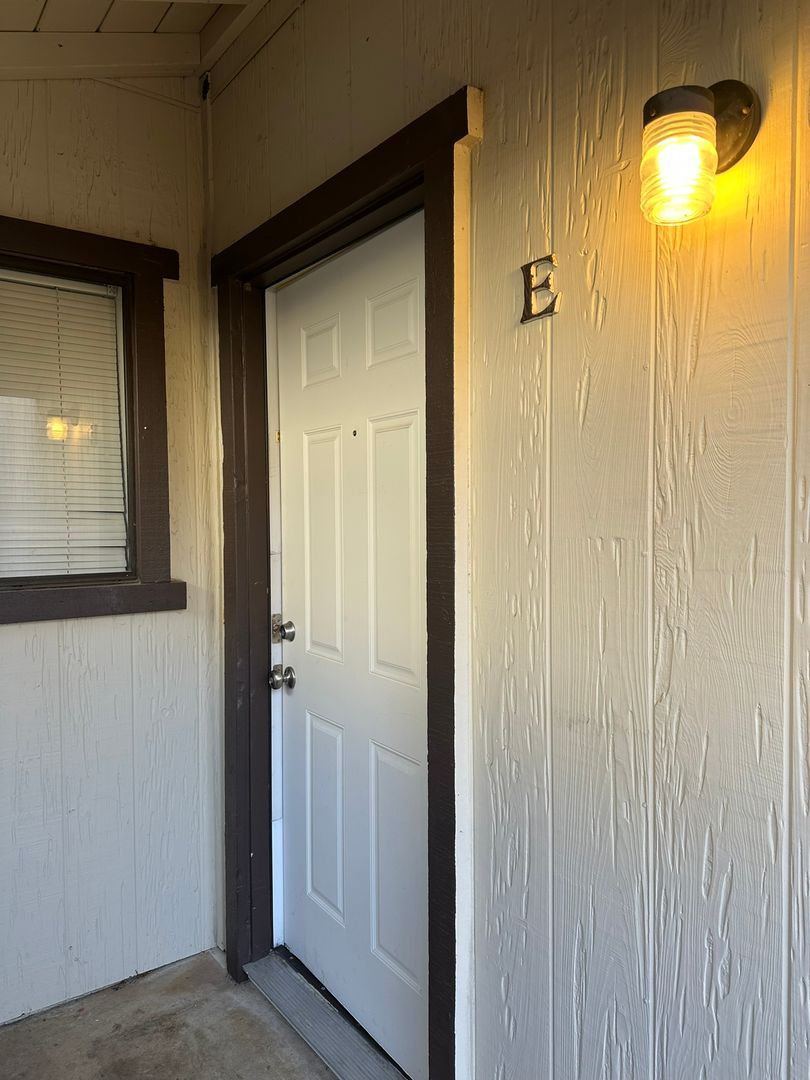 Cameron Park Apartment: 3337-3339 La Canada Dr