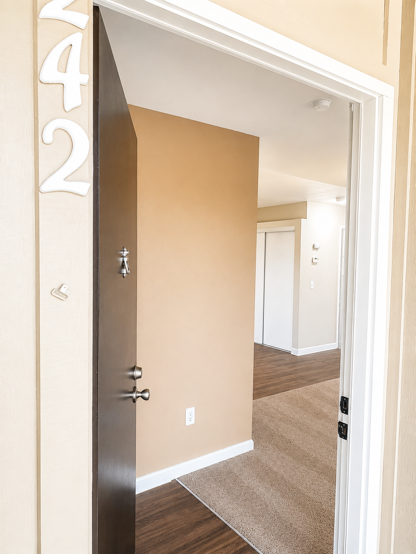 Sacramento Apartment: 5341 Walnut Ave