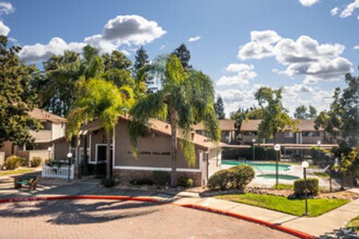 COME ON DOWN TO SUNFLORIN AND MAKE US YOUR NEW HOME! – photo 1