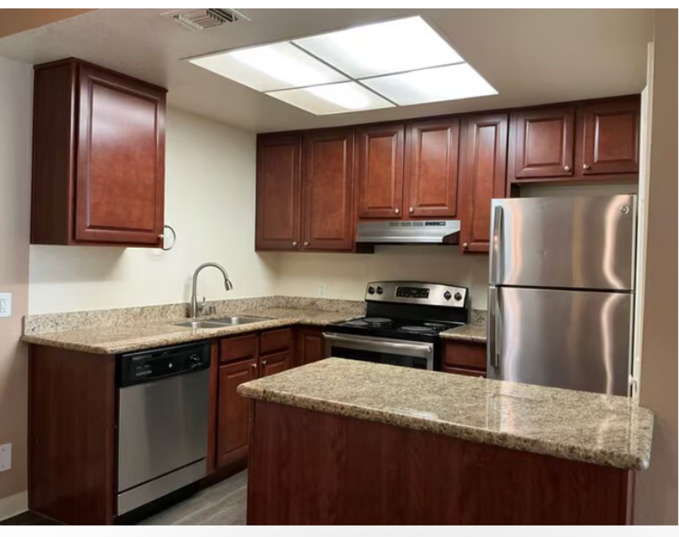 Sacramento Apartment: 5341 Walnut Ave