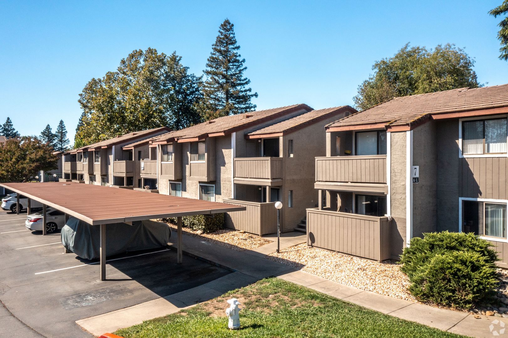 Sacramento Apartment: 8550 Florin Road