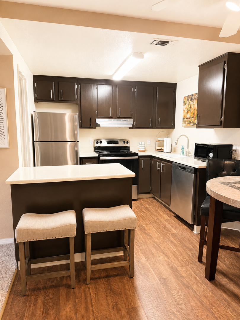 Sacramento Apartment: 5341 Walnut Ave