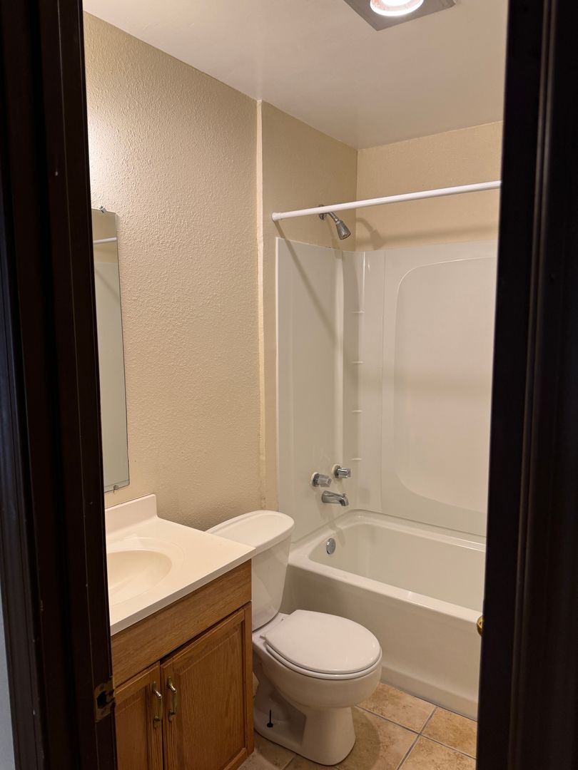 Baton Rouge House: 2343 Elm Park Dr