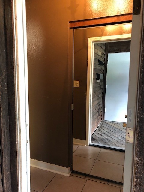 Baton Rouge Apartment: 8366 Governor