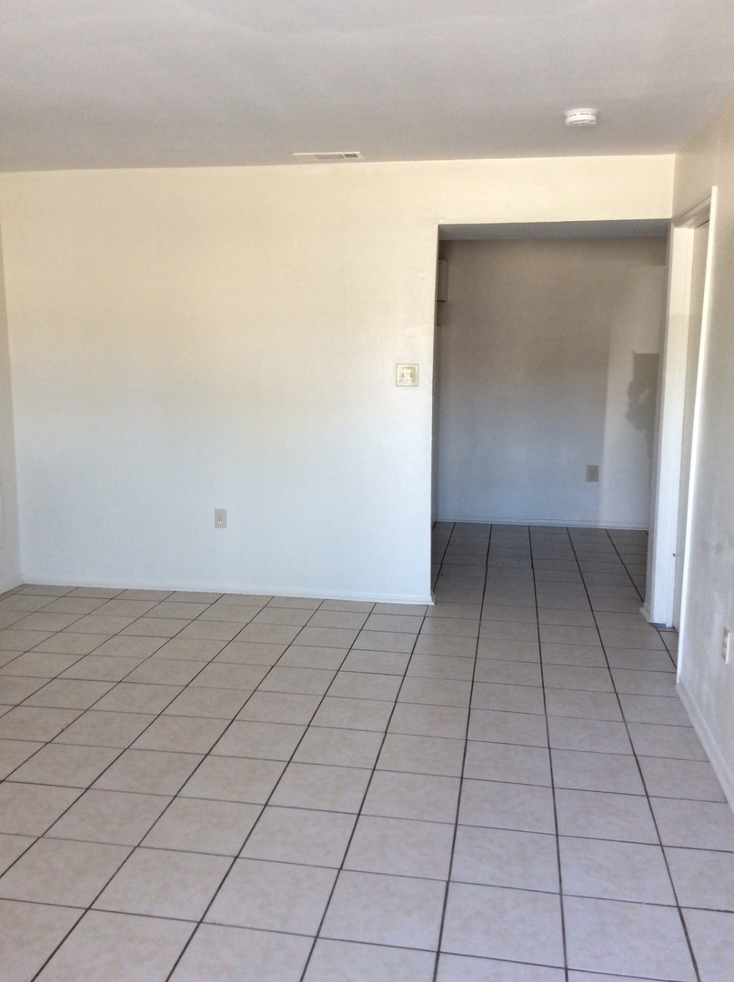 Baton Rouge Apartment: 8505 Leake Ave