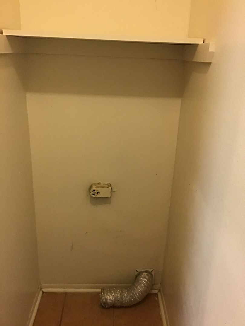 Baton Rouge Apartment: 8575 Leake Ave